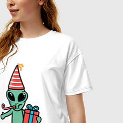 Футболка оверсайз женская Инопланетянин с подарком, цвет: белый — фото 2