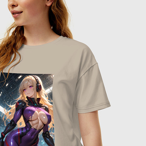 Женская футболка оверсайз Девушка с оружием в киберпанк стиле / Миндальный – фото 3