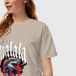 Футболка оверсайз женская Итальянские мемы акула в кроссовках, цвет: миндальный — фото 2