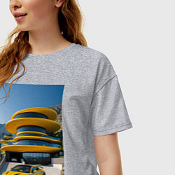 Футболка оверсайз женская Желтый суперкар у дома, цвет: меланж — фото 2