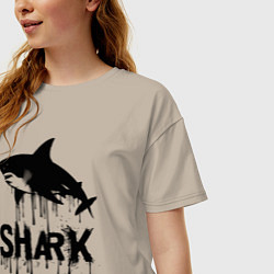 Футболка оверсайз женская Черная акула с каплями, цвет: миндальный — фото 2