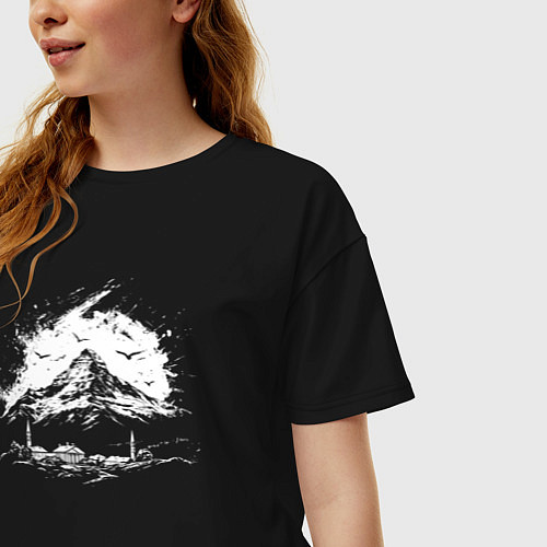 Женская футболка оверсайз Гора и минареты / Черный – фото 3