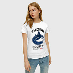 Футболка хлопковая женская VANCOUVER CANUCKS NHL, цвет: белый — фото 2