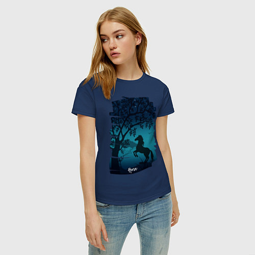 Женская футболка Конь / Тёмно-синий – фото 3