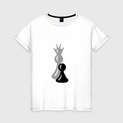 Женская футболка За каждой пешкой тень Королевы