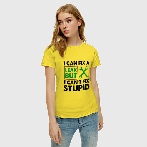 Женская футболка Инженер не может починить глупость / Желтый – фото 3