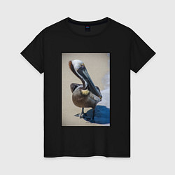 Женская футболка Пеликан у моря