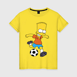 Женская футболка Барт Симпсон бьёт по футбольному мячу