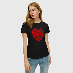 Футболка хлопковая женская Сердце баскетбольный мяч, цвет: черный — фото 2