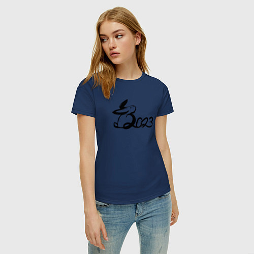 Женская футболка 2023 в виде кролика / Тёмно-синий – фото 3