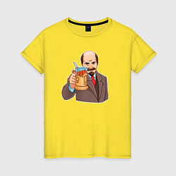 Женская футболка Ленин пьёт чай