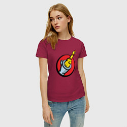 Футболка хлопковая женская Chicken gun логотип, цвет: маджента — фото 2