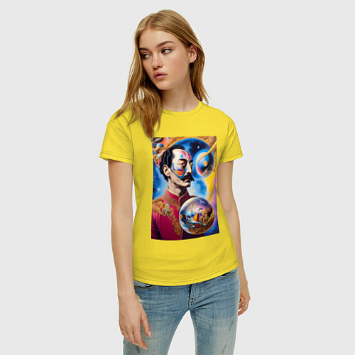 Женская футболка Загадочный мир Сальвадора Дали - нейросеть / Желтый – фото 3