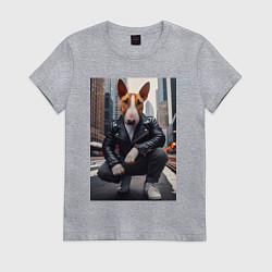 Женская футболка Булли на улице Нью-Йорка - нейросеть