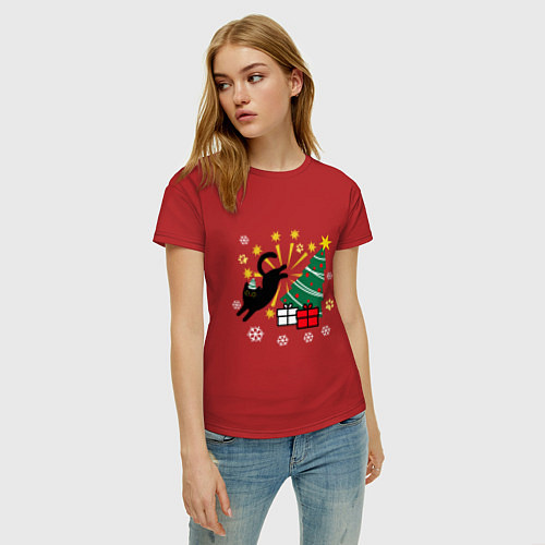 Женская футболка Кот и елка / Красный – фото 3