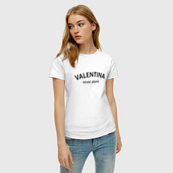 Футболка хлопковая женская Valentina never alone - motto, цвет: белый — фото 2