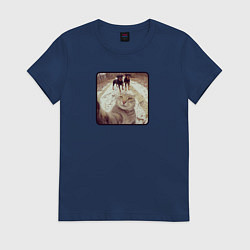 Футболка хлопковая женская Смелый кот и собаки мем, цвет: тёмно-синий