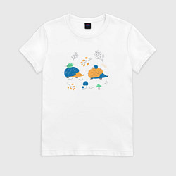 Женская футболка Ежики в лесу с веточками и грибами