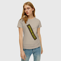 Футболка хлопковая женская Вооружённые силы - шеврон, цвет: миндальный — фото 2