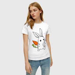 Футболка хлопковая женская Зайка с морковкой цвета белый — фото 2