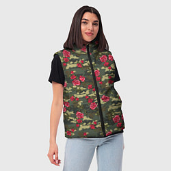 Женский жилет Камуфляж и розы, цвет: 3D-черный — фото 2