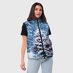 Женский жилет Новогодняя ёлка в лесу, цвет: 3D-черный — фото 2