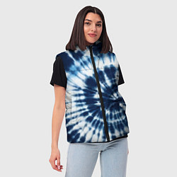 Женский жилет Эффект тай дай - размытый синий узор, цвет: 3D-черный — фото 2