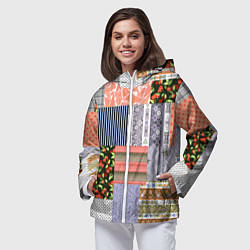 Ветровка с капюшоном женская Пэчворк из разноцветных лоскутов в оранжевых и сер, цвет: 3D-белый — фото 2