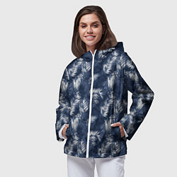 Ветровка с капюшоном женская Листья пальм в стиле индиго, цвет: 3D-белый — фото 2
