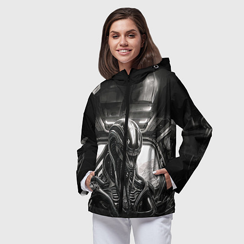 Женская ветровка Ксеноморф в каюте космического корабля / 3D-Черный – фото 3