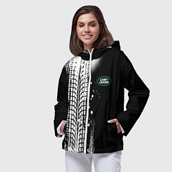 Ветровка с капюшоном женская Ленд Ровер - следы от шин, цвет: 3D-белый — фото 2