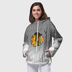 Ветровка с капюшоном женская Чикаго Блэкхокс - геометрический паттерн с градиен, цвет: 3D-белый — фото 2